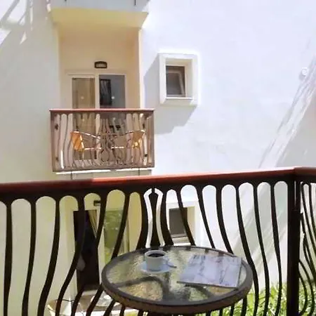 Hotell Sina (adults Only)