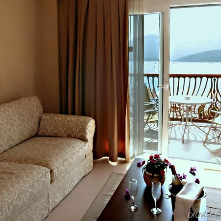 Sina (adults Only) Hotell